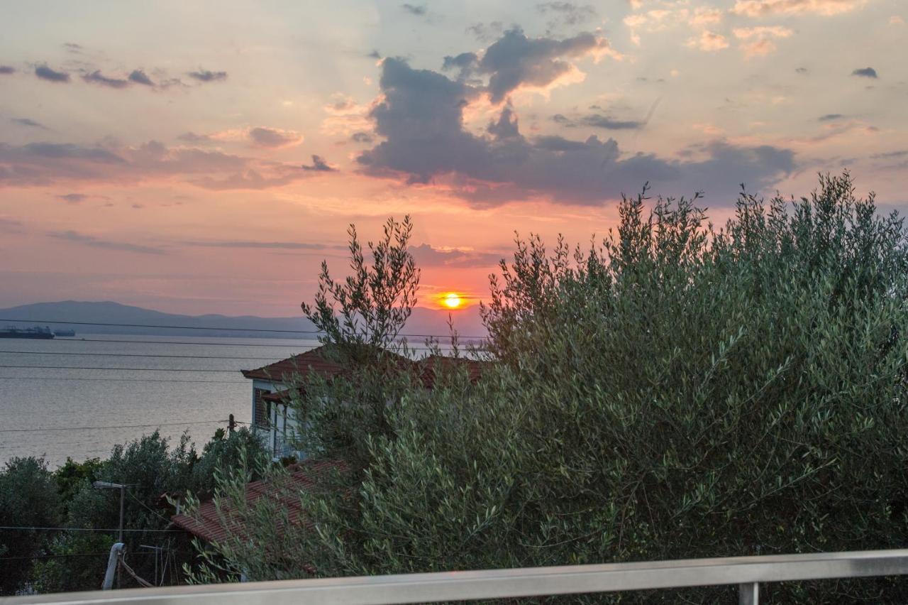 Nina'S Villa, Cosy Seaview Retreat Verga Kalamata Exterior photo